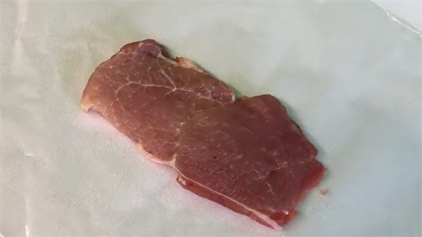 豬肉的顏色是什麽？NR20XE大口徑黄瓜视频污版一鍵測量
